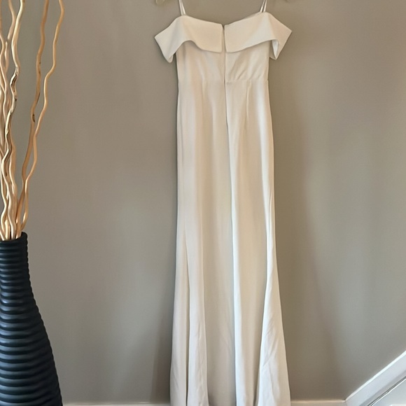 Lulu’s Off Shoulder gown (xs) NWOT - Picture 3 of 7